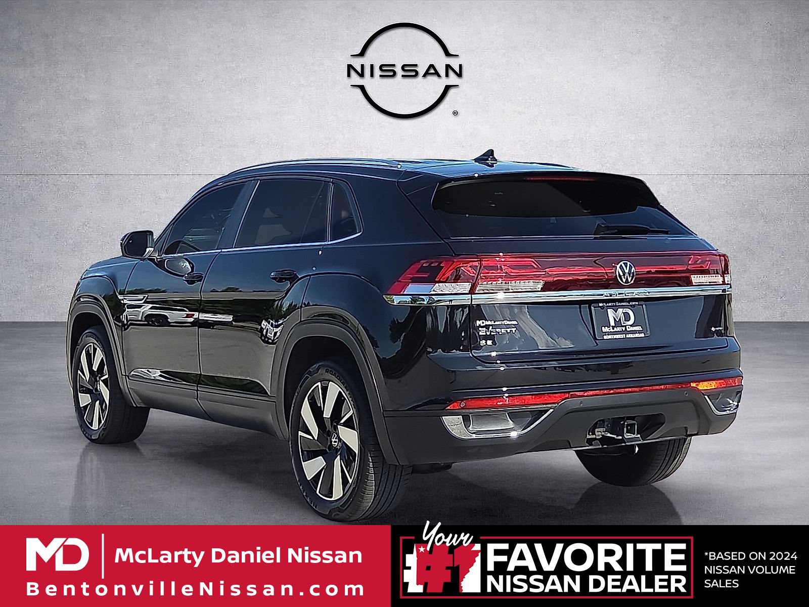 Used 2024 Volkswagen Atlas Cross Sport SE AWD/4WD image 4