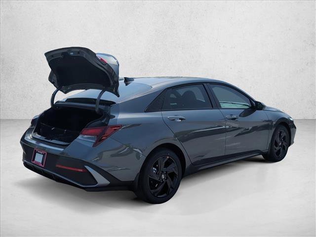 New 2026 Hyundai Elantra Sport FWD image 2