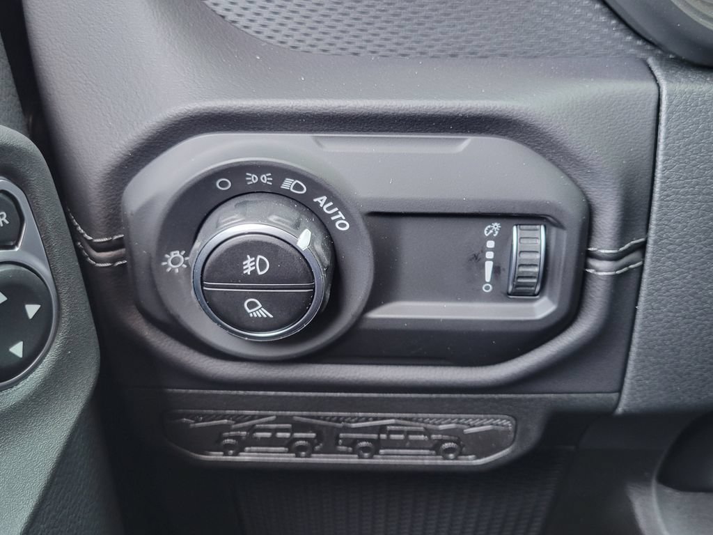 New 2026 Jeep Gladiator Rubicon AWD/4WD image 12