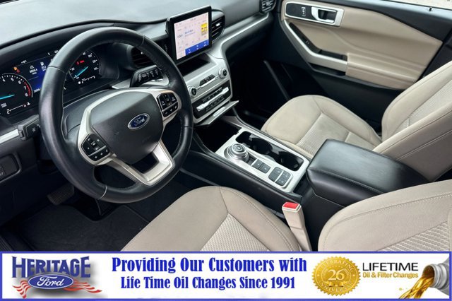 Certified 2022 Ford Explorer XLT image 10