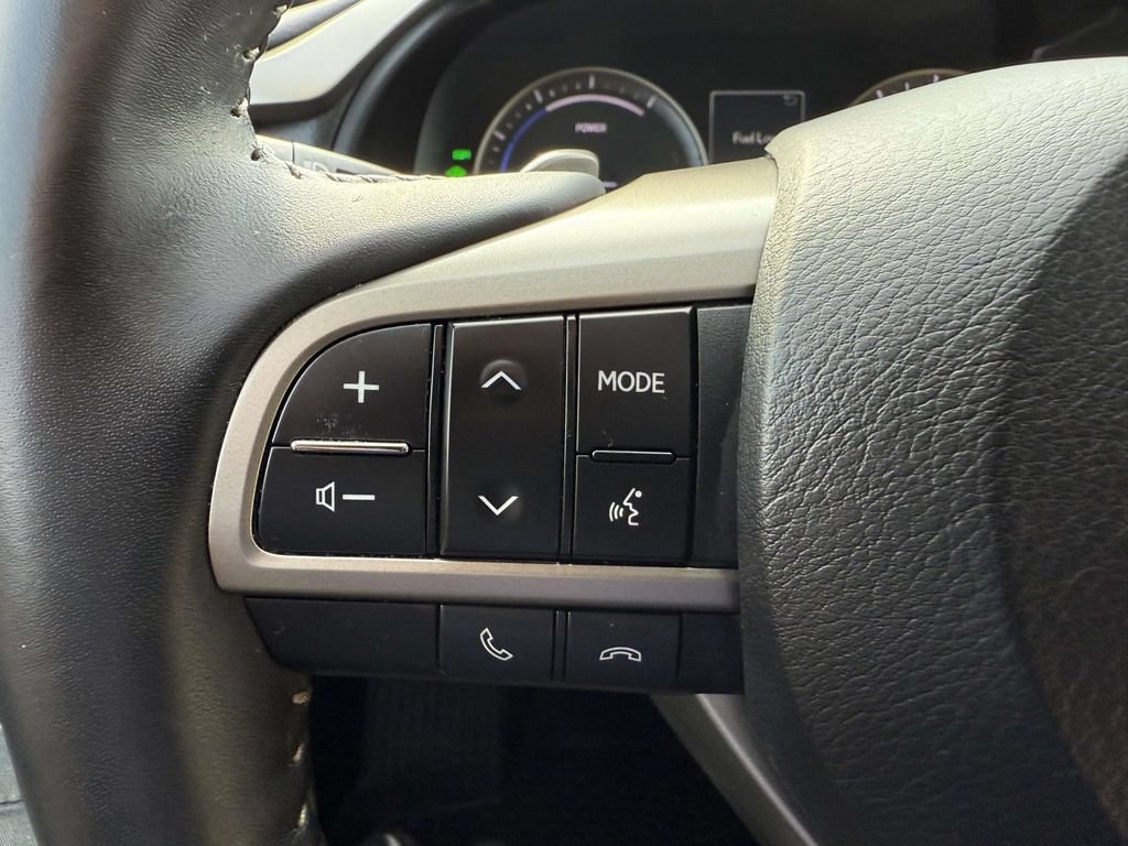 Used 2022 Lexus RX 450h AWD w/ Premium Package image 22