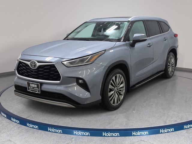 Used 2021 Toyota Highlander Platinum image 1