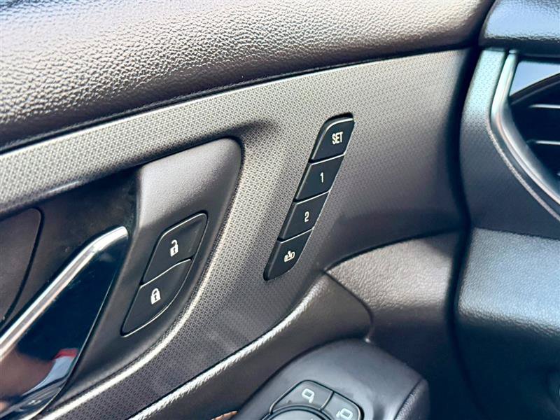Used 2019 Chevrolet Traverse Premier AWD/4WD image 20