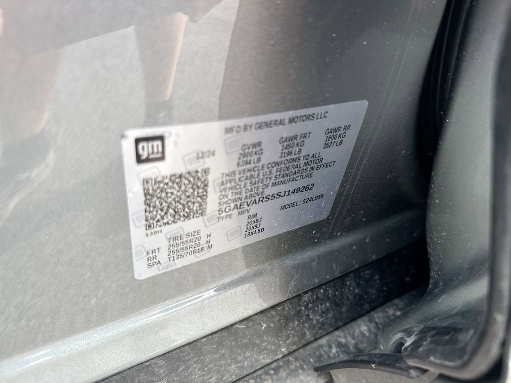 Used 2025 Buick Enclave Preferred AWD/4WD image 29