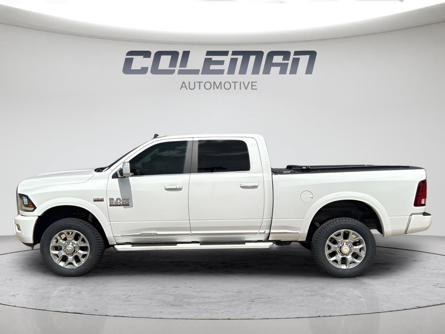 Used 2018 RAM 2500 Limited AWD/4WD image 2