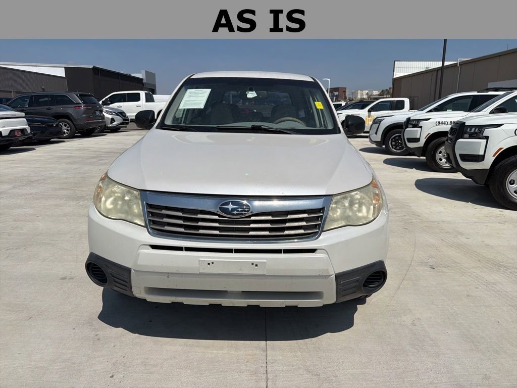 Used 2010 Subaru Forester 2.5X w/ Popular Equipment Group 1A image 2