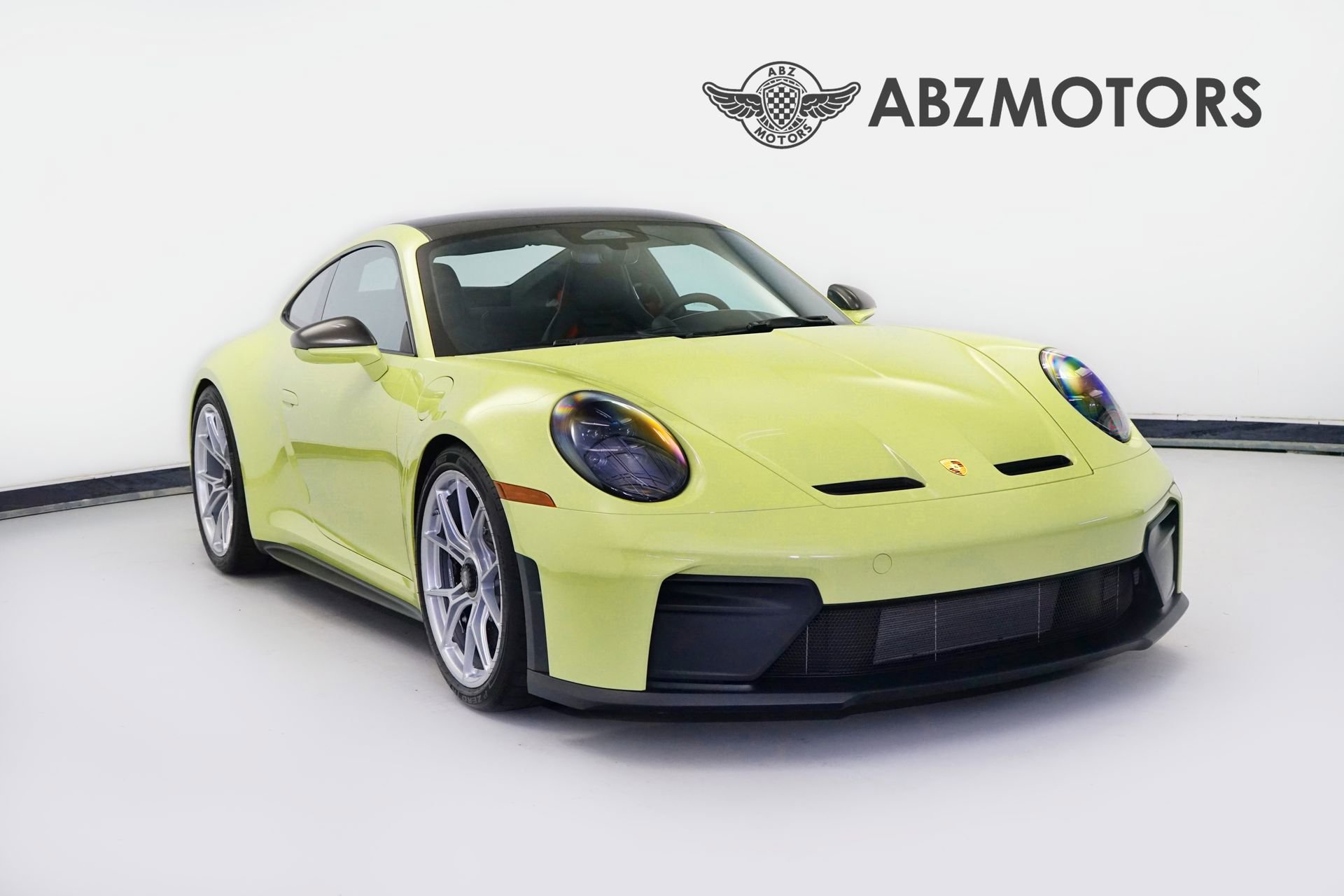 Used 2026 Porsche 911 GT3 RWD video 1