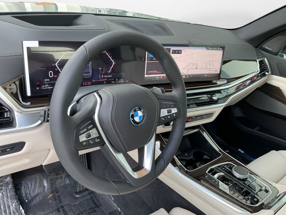 New 2026 BMW X5 xDrive50e AWD/4WD image 10