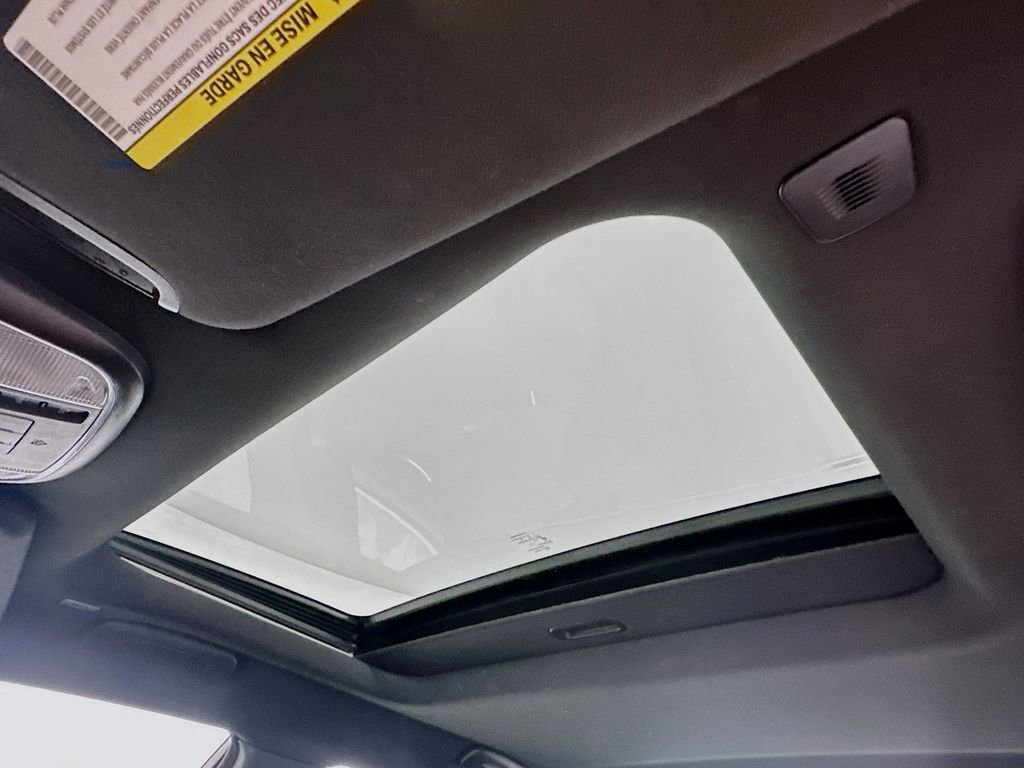 Used 2022 Dodge Charger R/T w/ Blacktop Package image 20