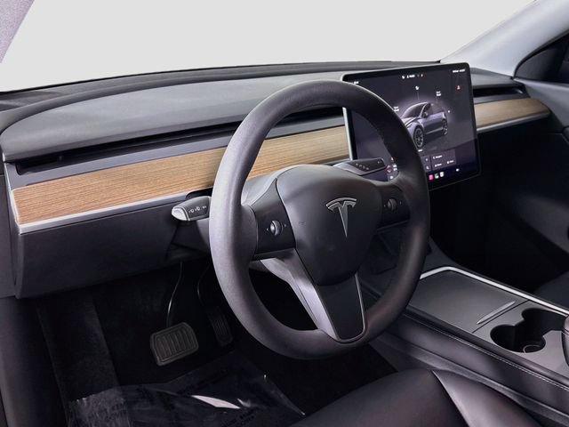 Used 2022 Tesla Model Y Long Range AWD/4WD image 9