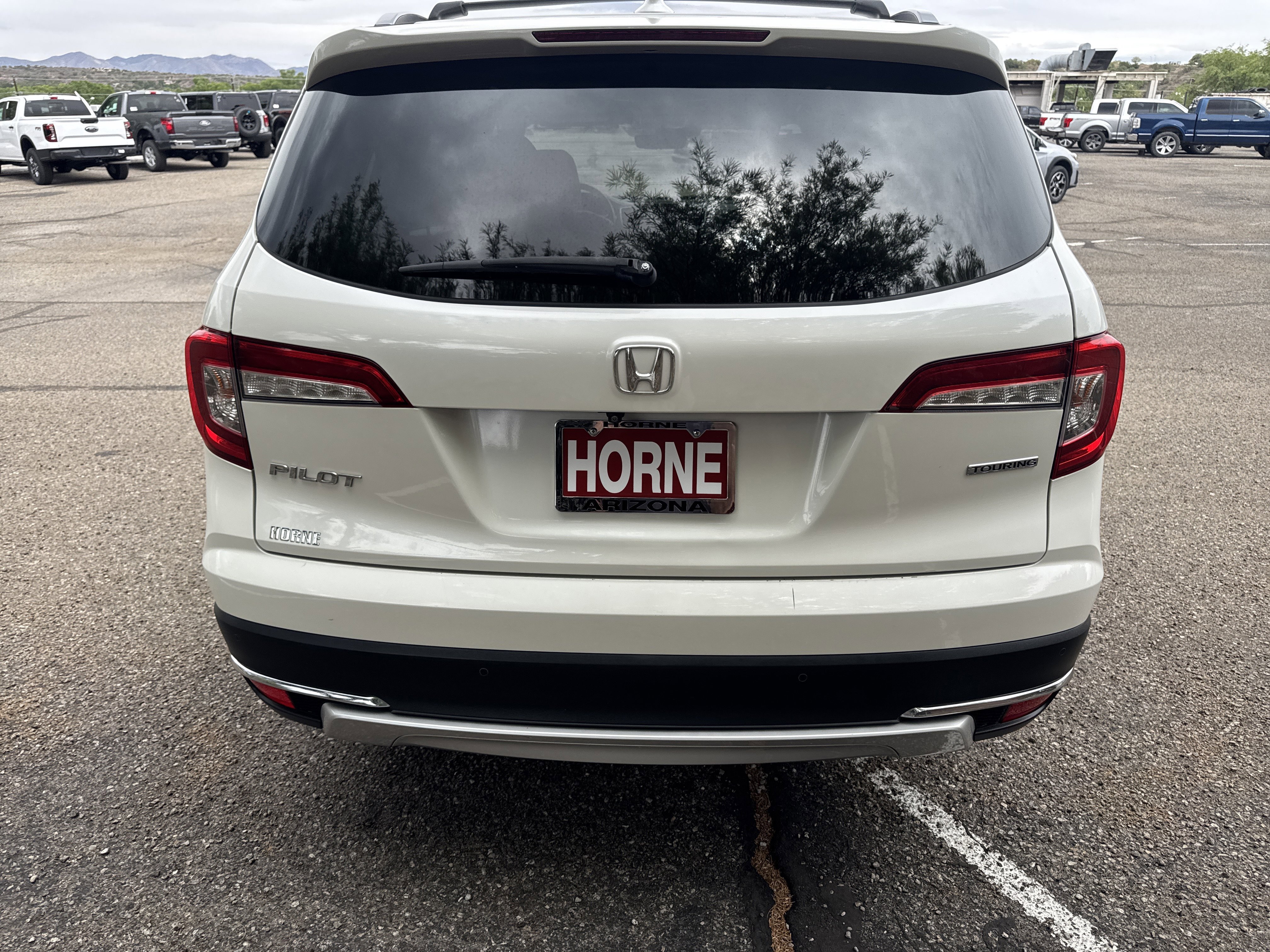 Used 2019 Honda Pilot Touring image 6