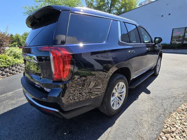 Used 2024 GMC Yukon SLT AWD/4WD image 6