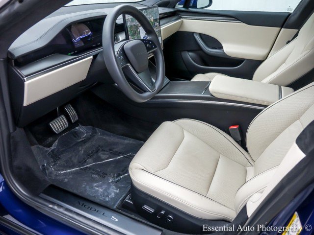 Used 2023 Tesla Model S Plaid image 13