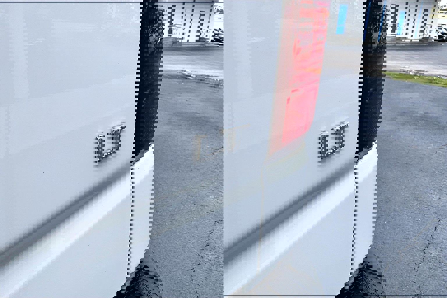 Certified 2023 Chevrolet Silverado 1500 LT w/ Protection Package AWD/4WD image 5