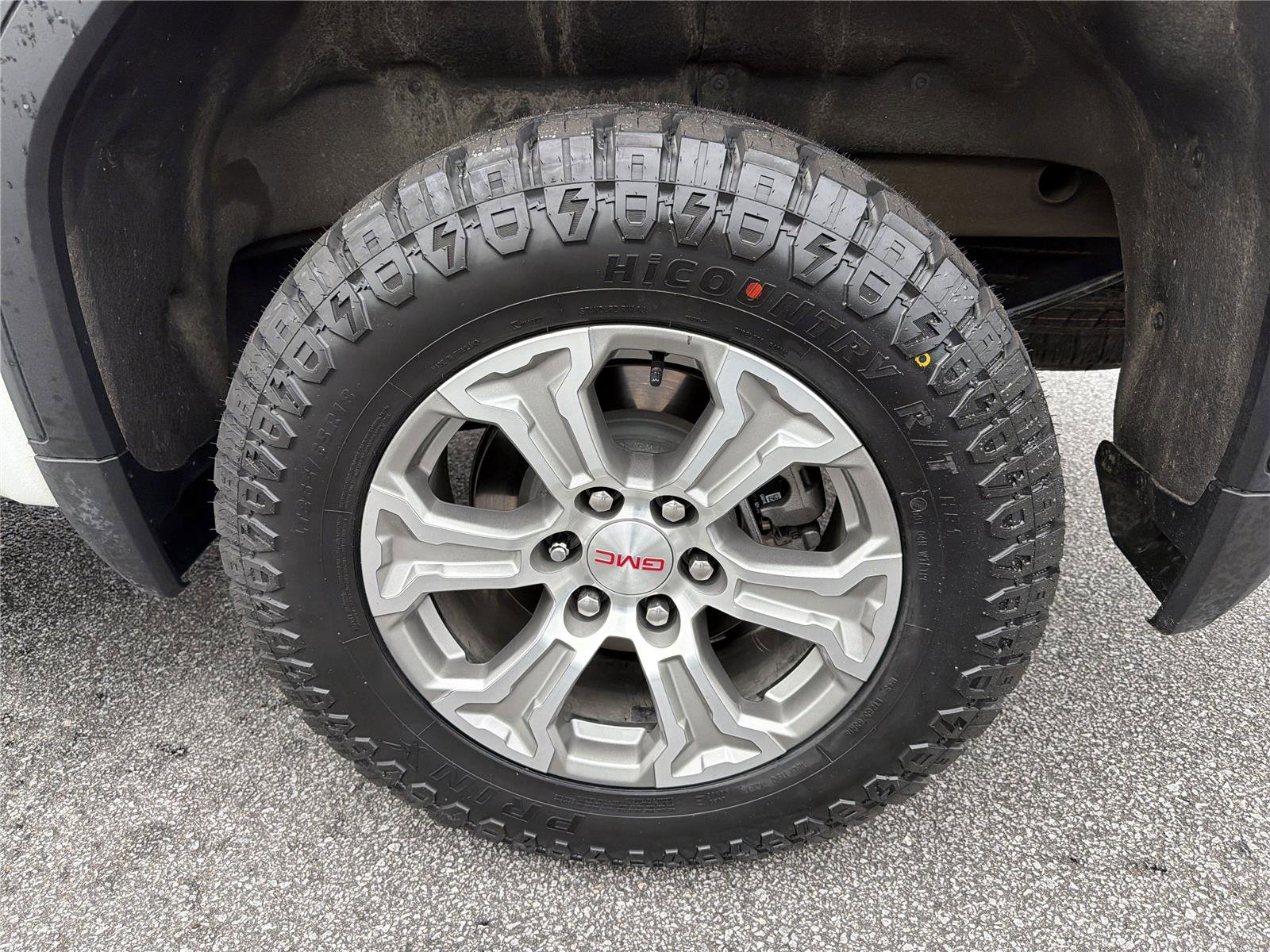 Used 2025 GMC Sierra 1500 SLT AWD/4WD image 18
