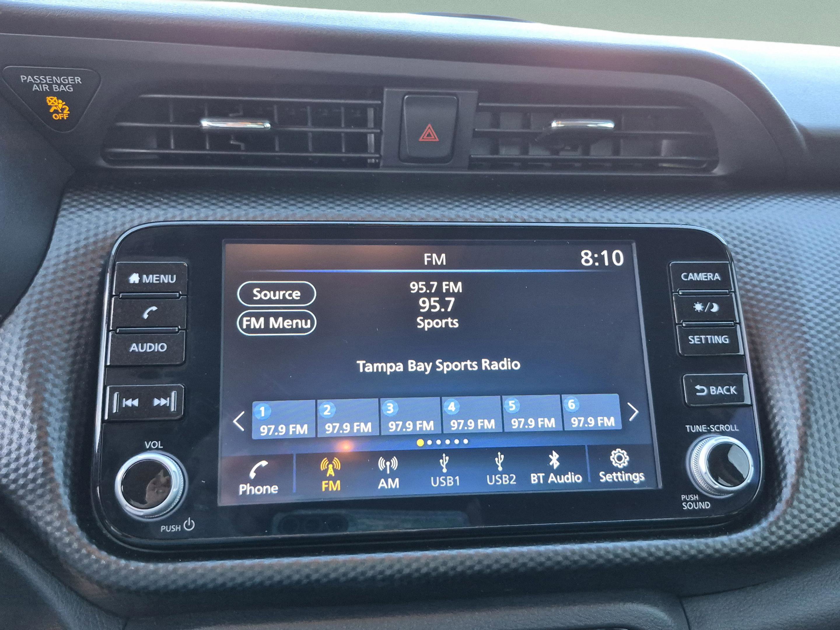 Certified 2022 Nissan Kicks SV FWD image 25