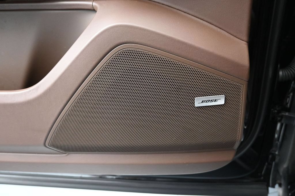 Certified 2023 Porsche Cayenne Turbo S AWD/4WD image 11