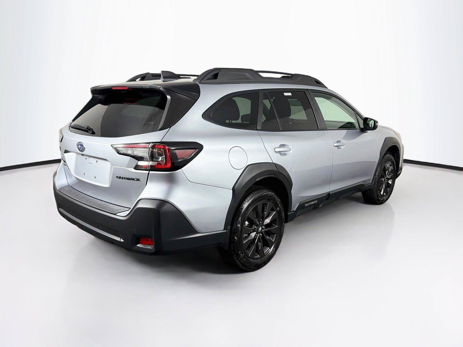 Used 2025 Subaru Outback Onyx Edition AWD/4WD image 11