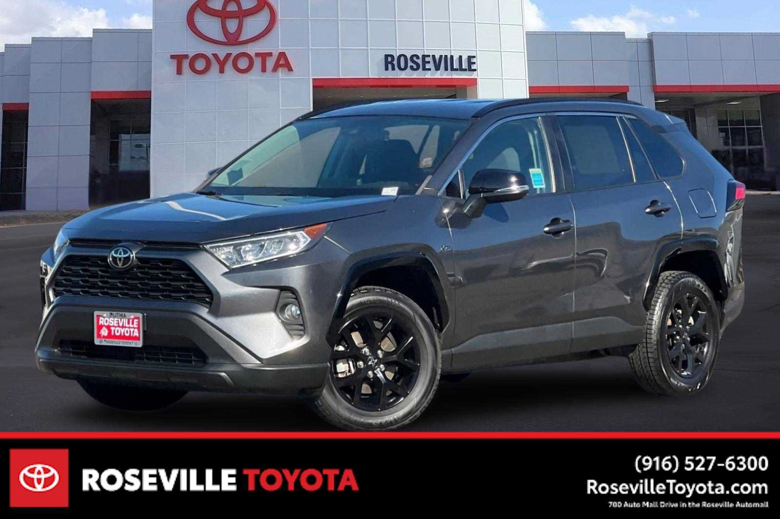 Used 2021 Toyota RAV4 XLE FWD image 1