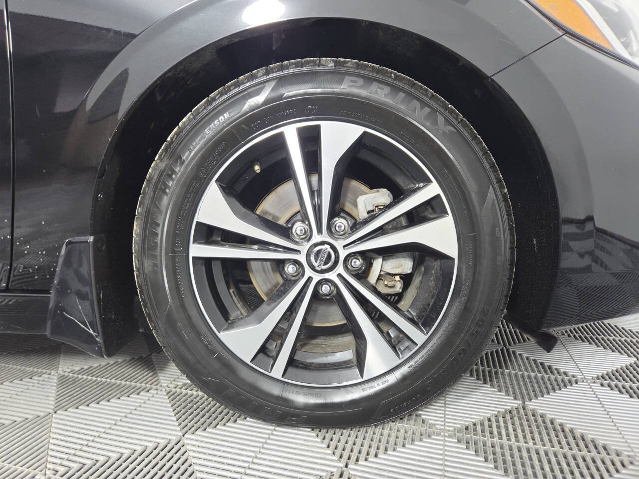 Used 2022 Nissan Sentra SV w/ Trunk Package FWD image 9