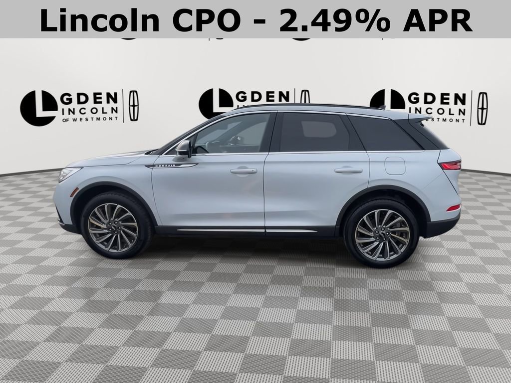 Used 2025 Lincoln Corsair Reserve w/ Rear Removable Package Tray image 5