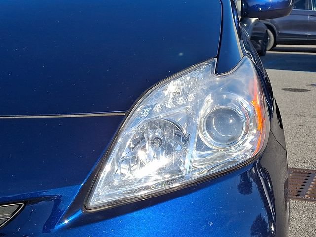Used 2013 Toyota Prius Four w/ Deluxe Solar Roof Pkg FWD image 9