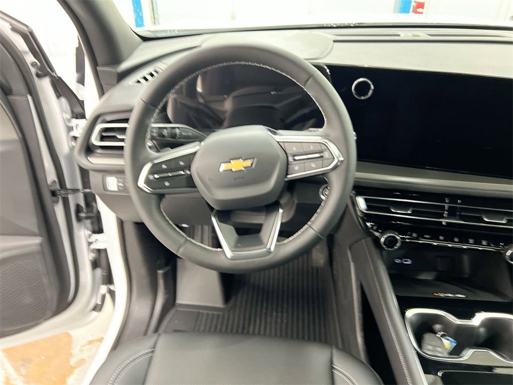 New 2026 Chevrolet Traverse LT w/ Driver Confidence Package image 20