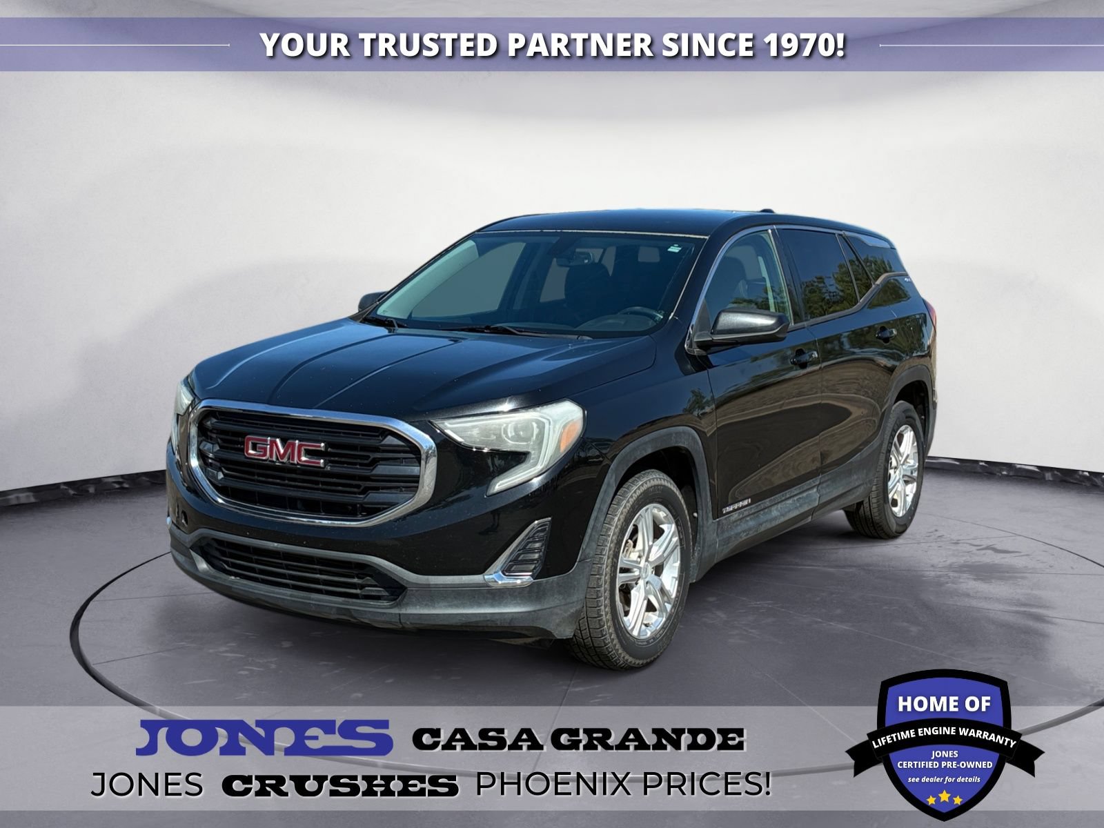 Used 2018 GMC Terrain SLE FWD image 1