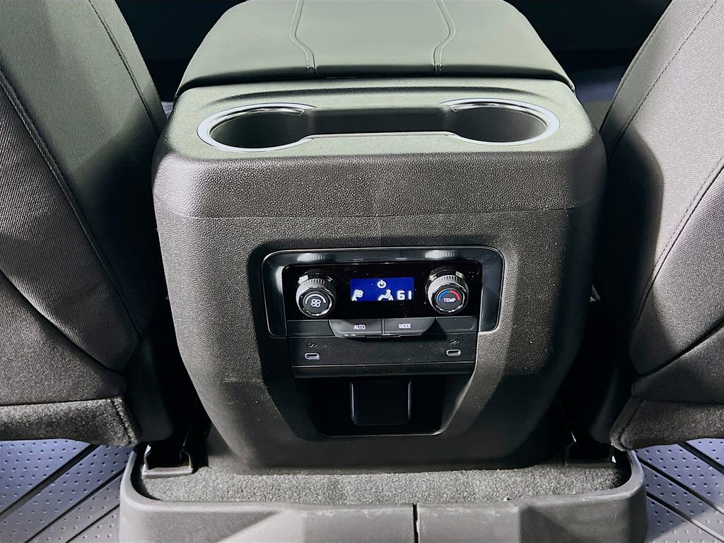 New 2026 Chevrolet Tahoe LS image 24