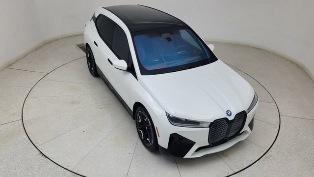 Used 2024 BMW iX xDrive50 w/ Premium Package AWD/4WD image 69
