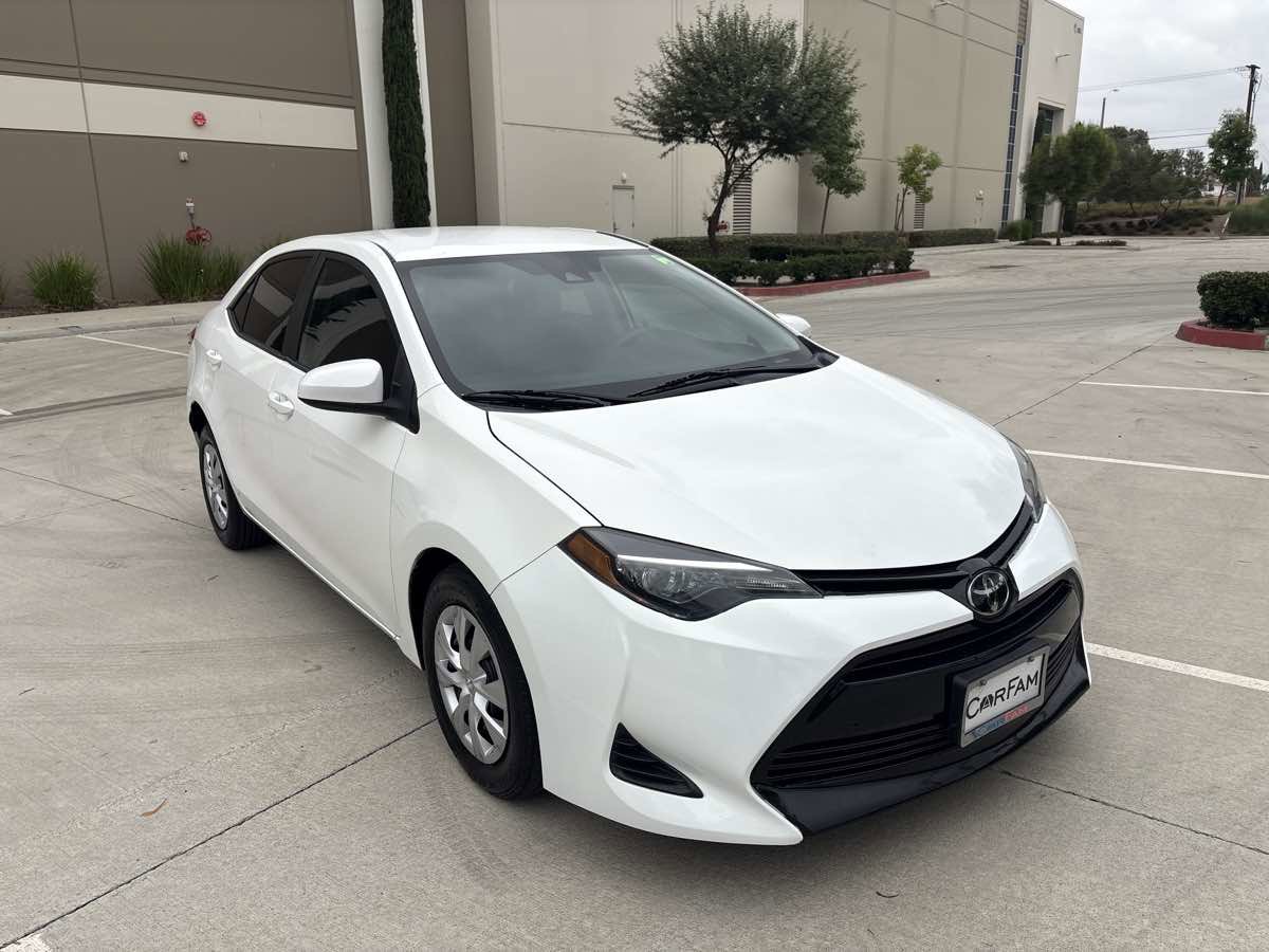 Used 2019 Toyota Corolla L w/ Carpet Mat Package (TMS) image 7