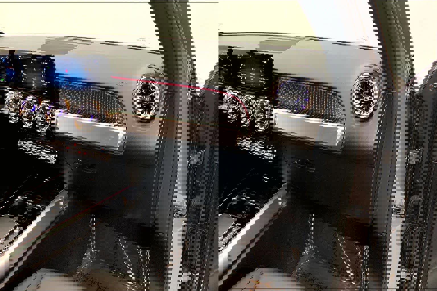 Certified 2022 Mercedes-Benz EQB 350 EQB 350 image 27