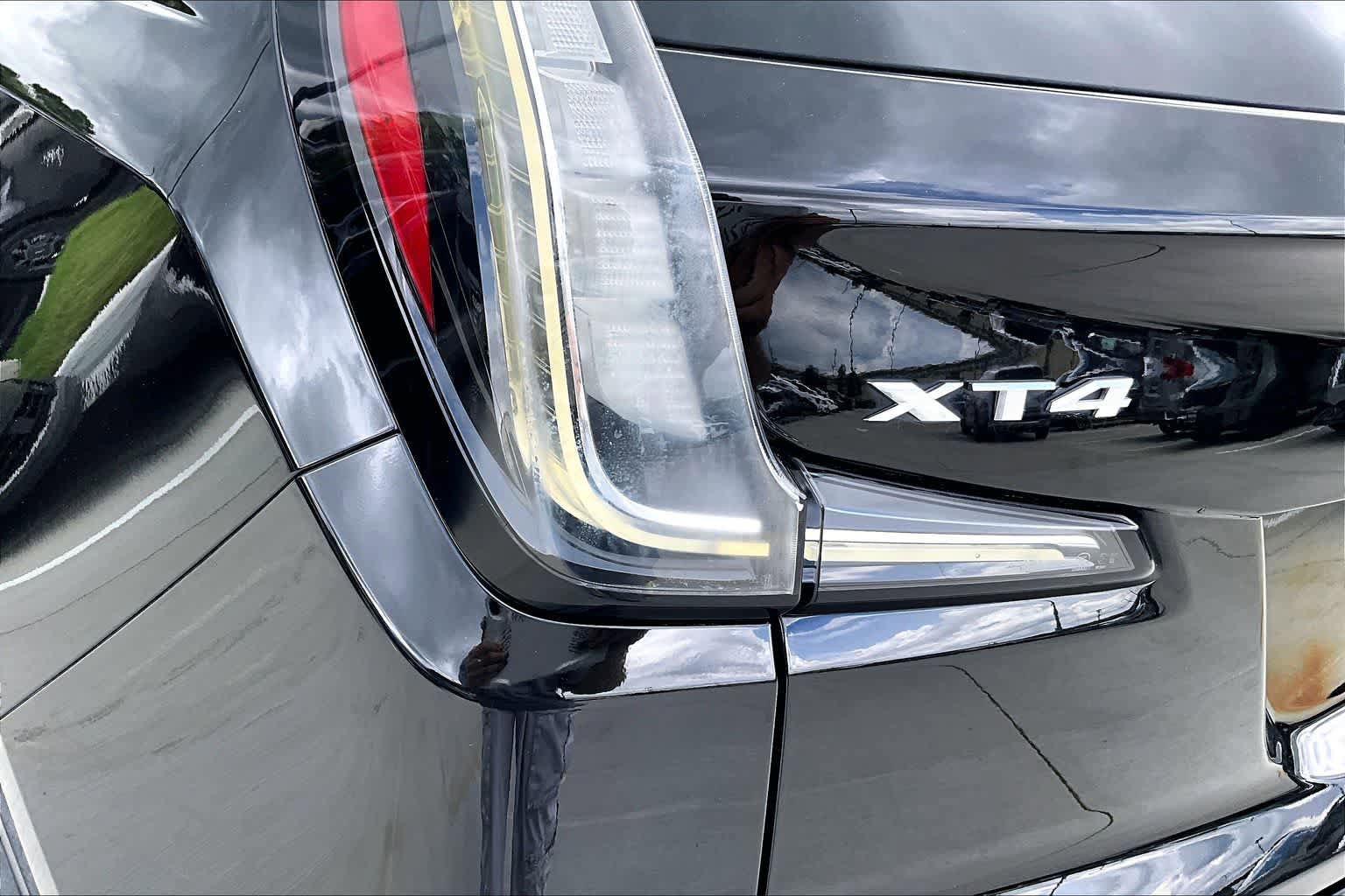 Used 2019 Cadillac XT4 Sport FWD image 27