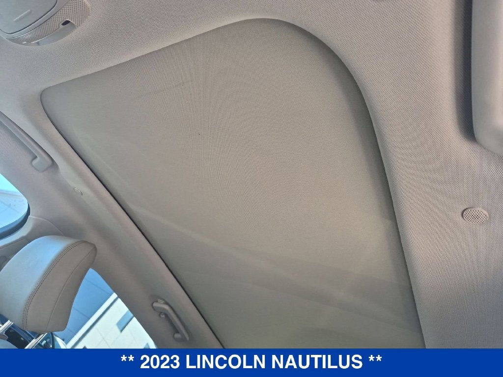 Used 2023 Lincoln Nautilus Reserve w/ Cargo Utility Package AWD/4WD image 17