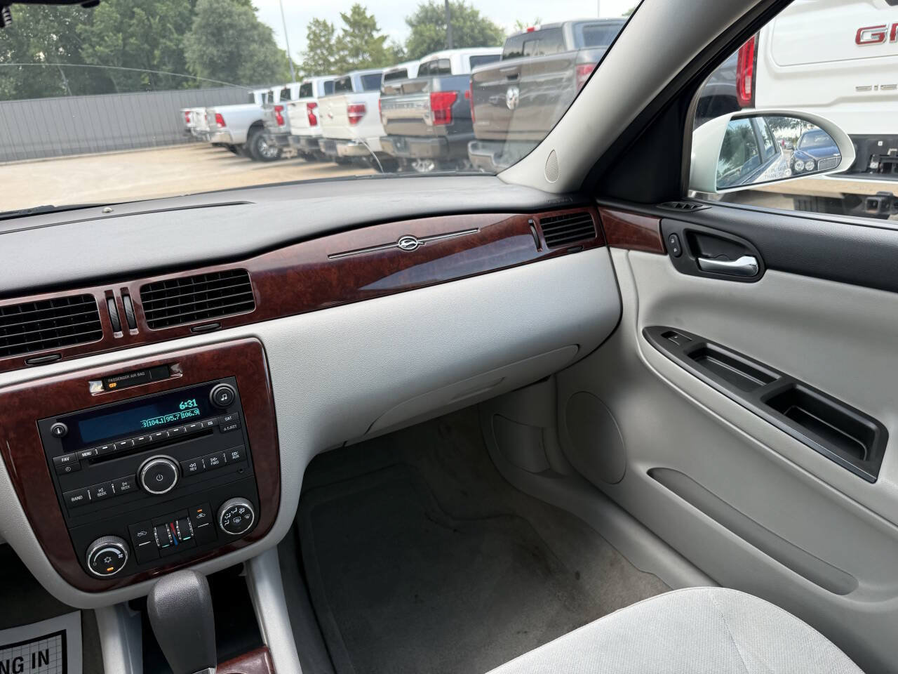Used 2008 Chevrolet Impala LT FWD image 20