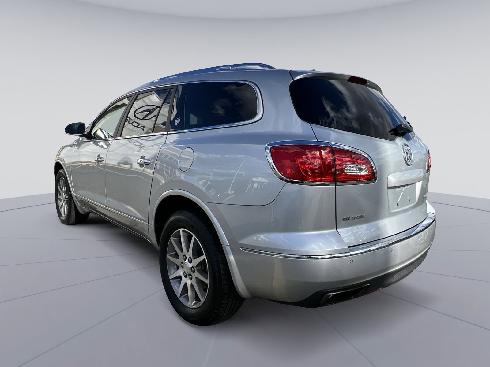 Used 2017 Buick Enclave Leather image 7