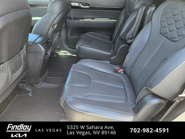 Used 2021 Hyundai Palisade Limited w/ Winter Package FWD image 13