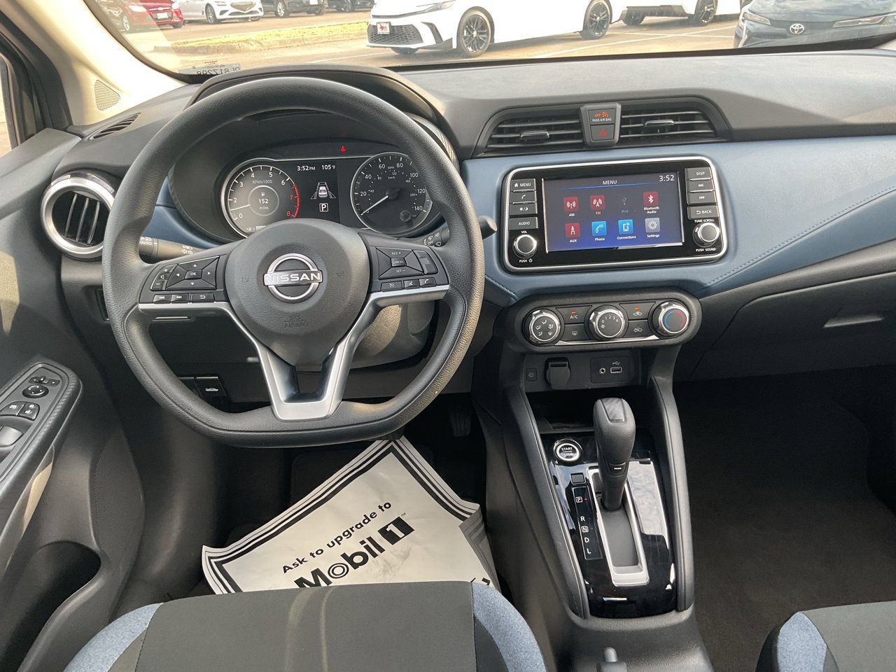 Used 2025 Nissan Versa SV FWD image 15
