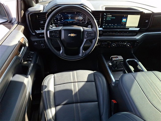 Used 2024 Chevrolet Silverado 1500 High Country w/ Technology Package video 2