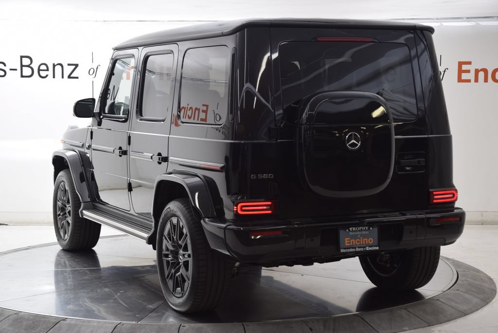 Used 2025 Mercedes-Benz G 580 w/ EQ Technology image 4