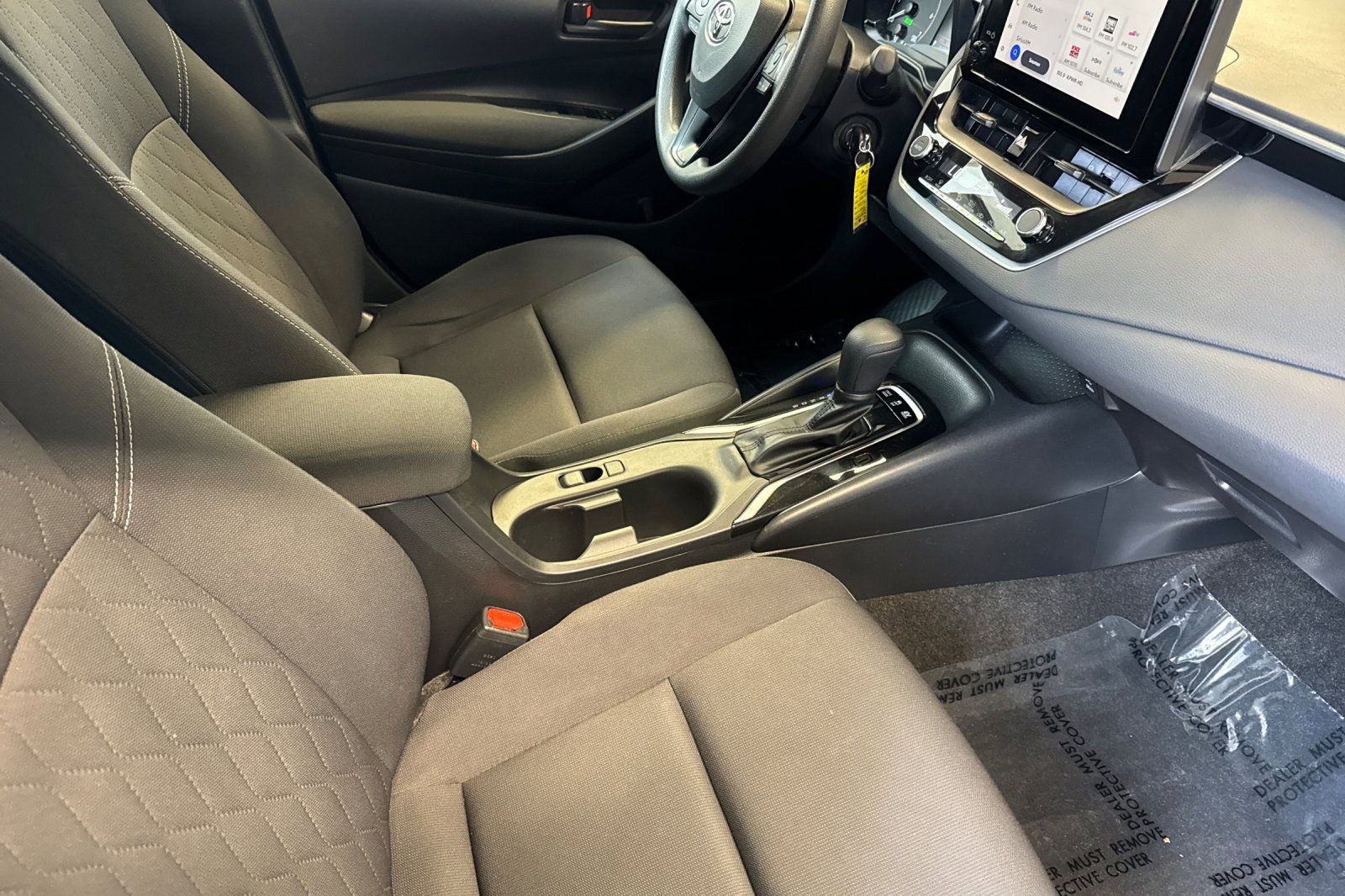 Used 2023 Toyota Corolla LE image 18