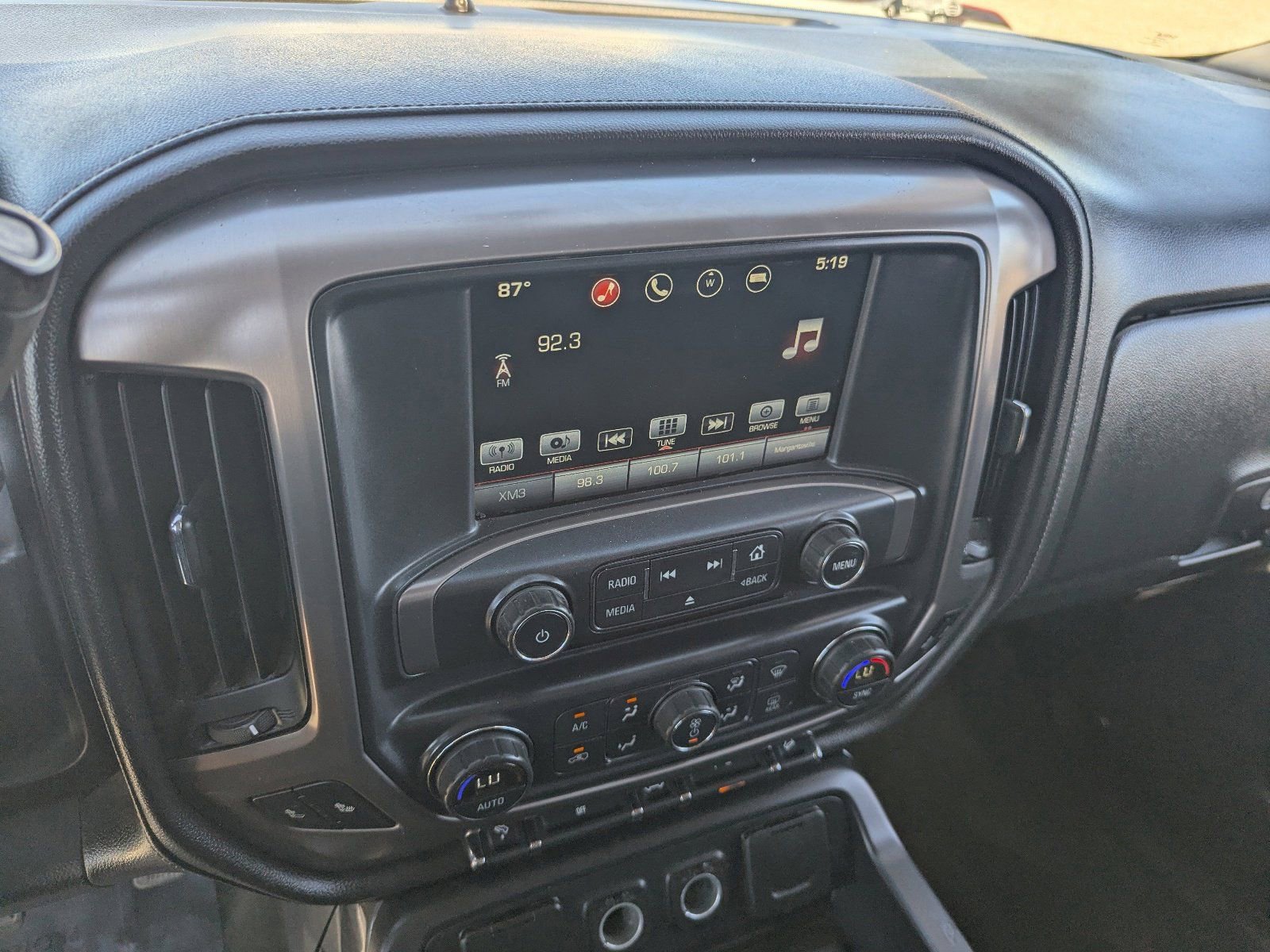 Used 2016 GMC Sierra 1500 SLE w/ All-Terrain Package AWD/4WD image 25