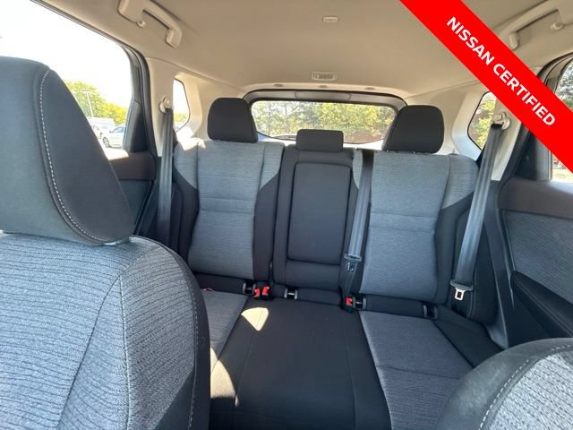 Used 2023 Nissan Rogue SV AWD/4WD image 22