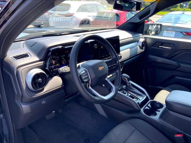 Used 2024 Chevrolet Colorado LT w/ LT Convenience Package AWD/4WD image 4