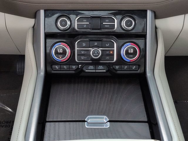 Used 2021 GMC Yukon Denali w/ Denali Ultimate Package RWD image 19
