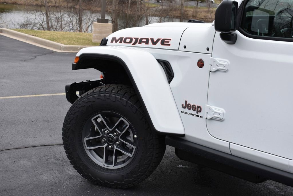 New 2026 Jeep Gladiator Mojave AWD/4WD image 10