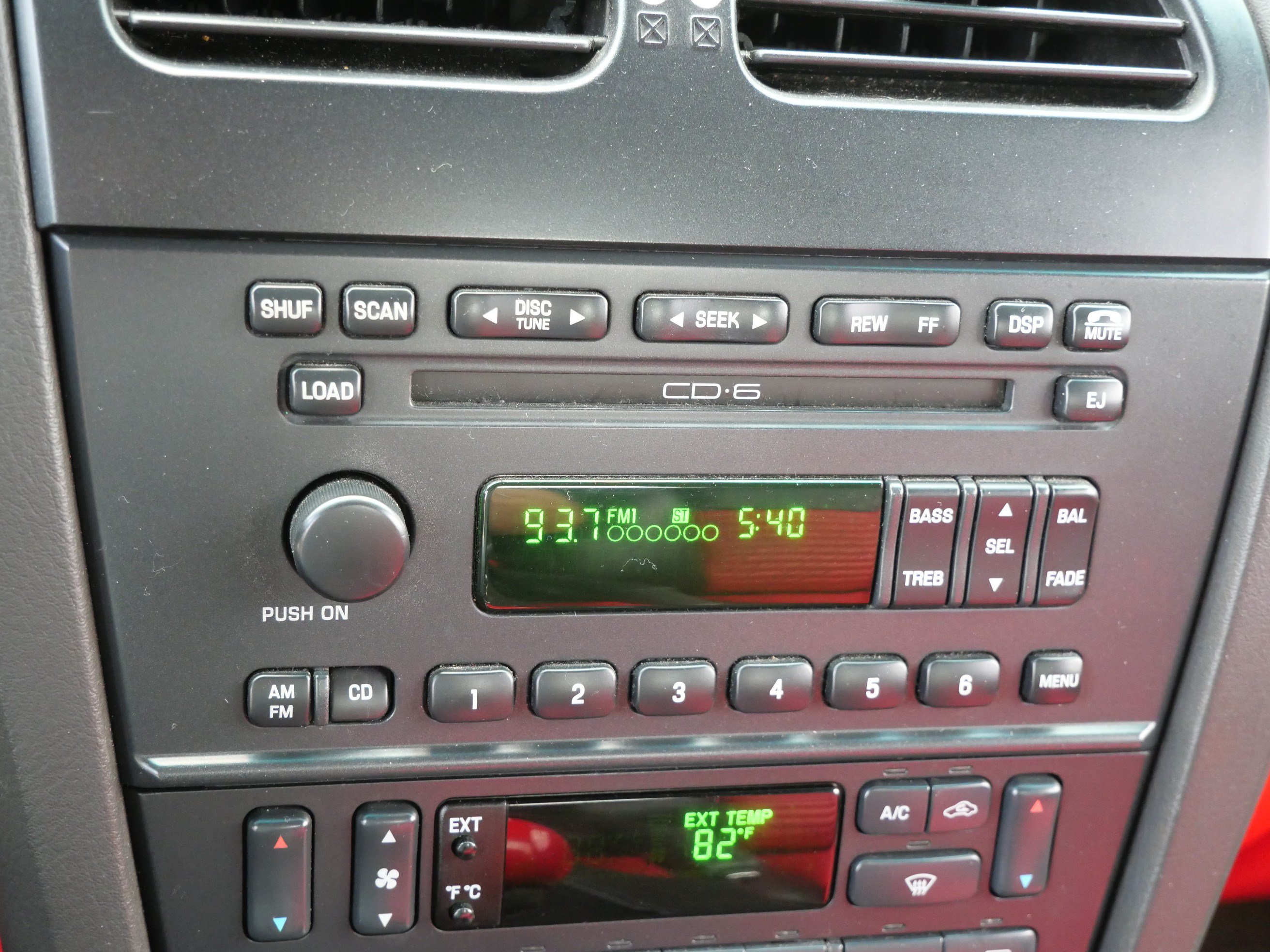 Used 2002 Ford Thunderbird RWD image 22