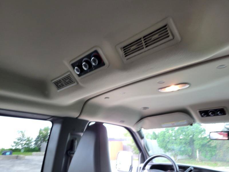 Used 2017 Chevrolet Express 2500 LS RWD image 36