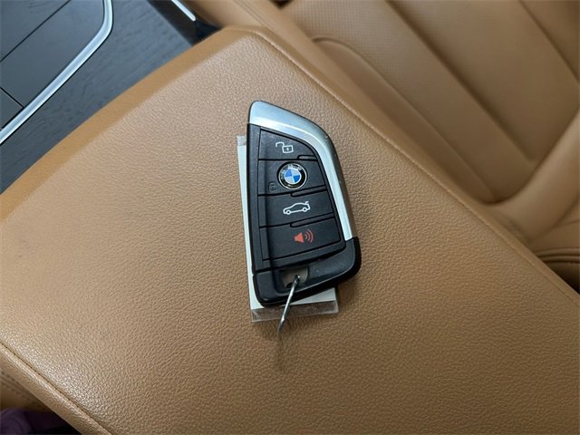 Used 2023 BMW i4 eDrive40 w/ Premium Package image 32