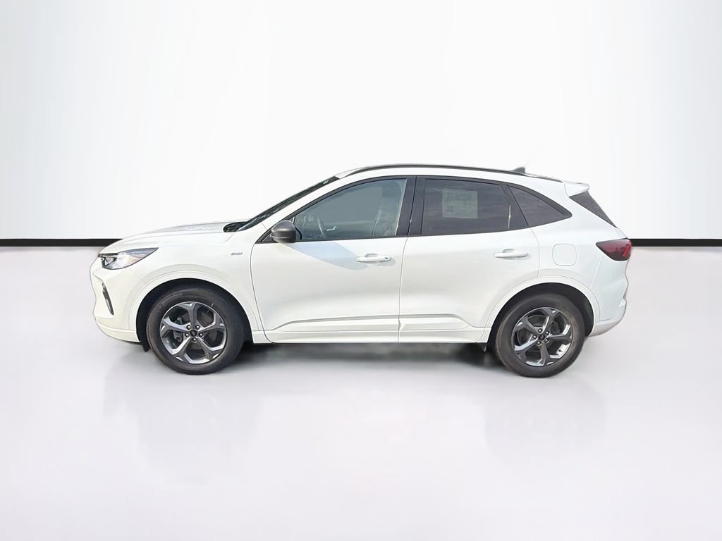 Used 2023 Ford Escape ST-Line w/ Tech Pack #1 AWD/4WD image 8